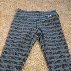 Nike Workout Capri pants